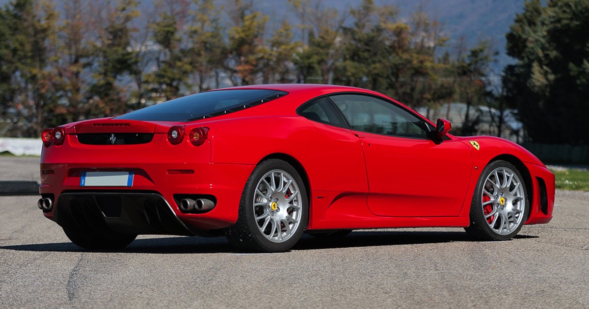 Ferrari F430 al Circuito del Sele: esperienze in pista da regalare